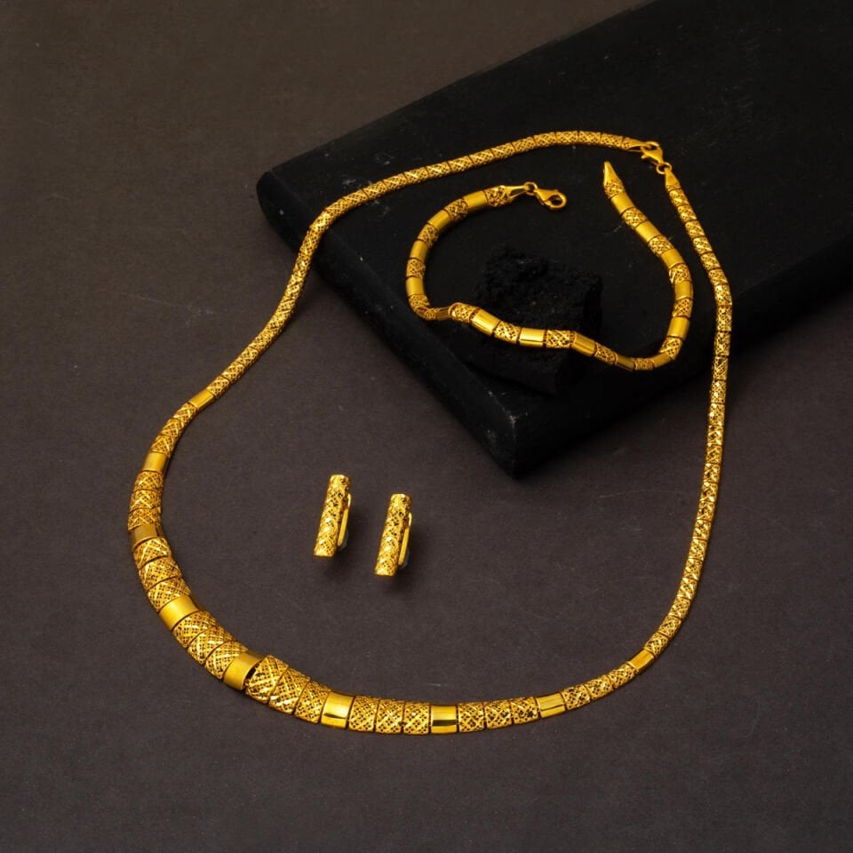 İtalyan Dolunay Taşsız Altın Takı Seti