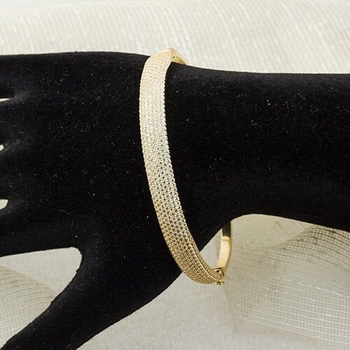 Favori Gold Suyolu Taşlı Altın Bilezik