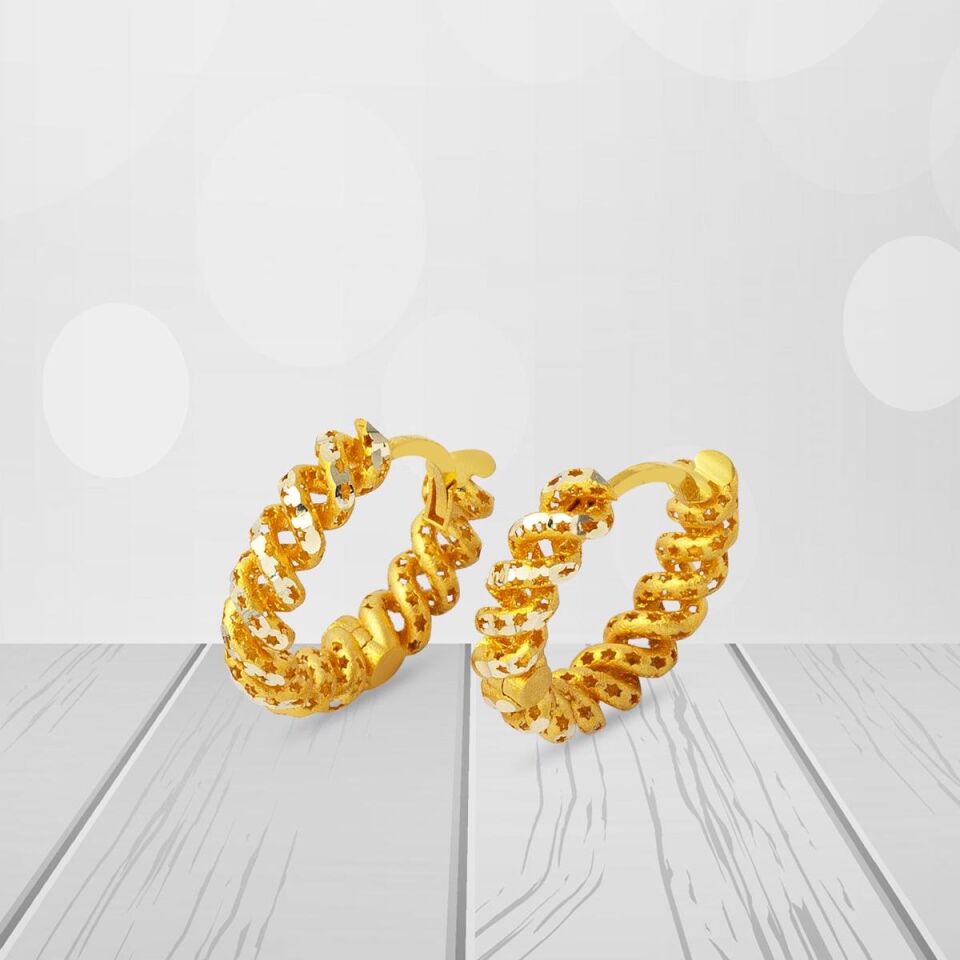 Yıldızlı Burma Halka Altın Küpe