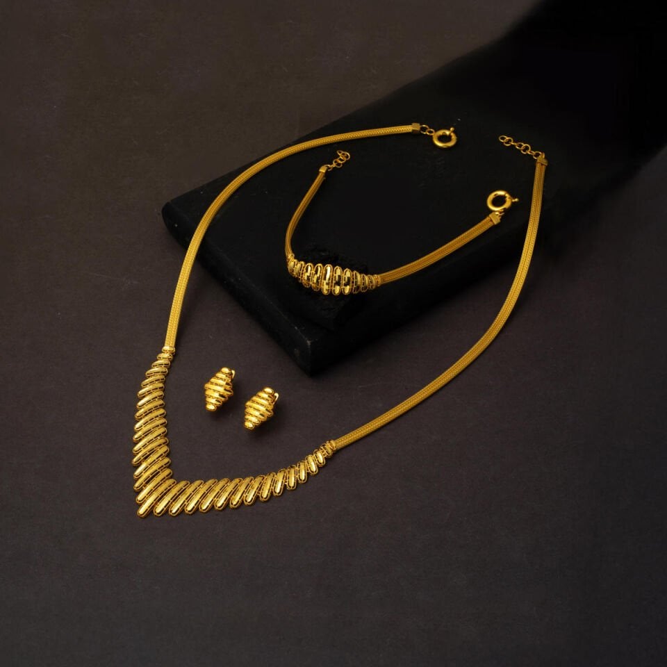 Çavuş Kalze Zincirli Ajda Altın Takı Seti