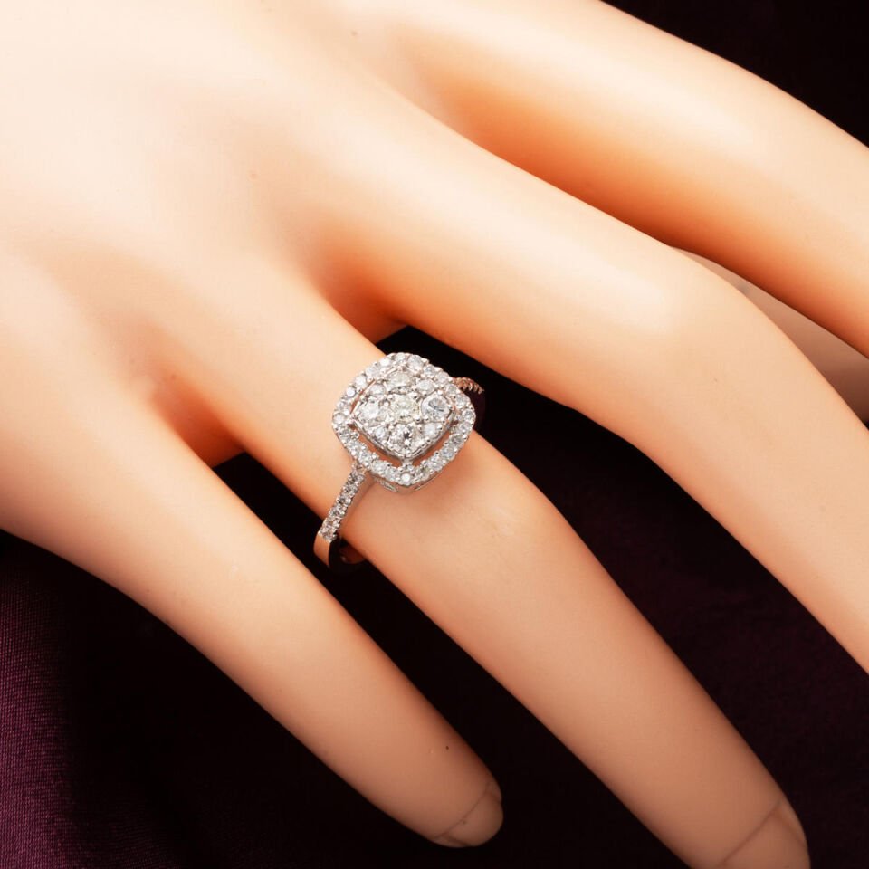 0,60 ct. Coronet Baget Pırlanta Yüzük