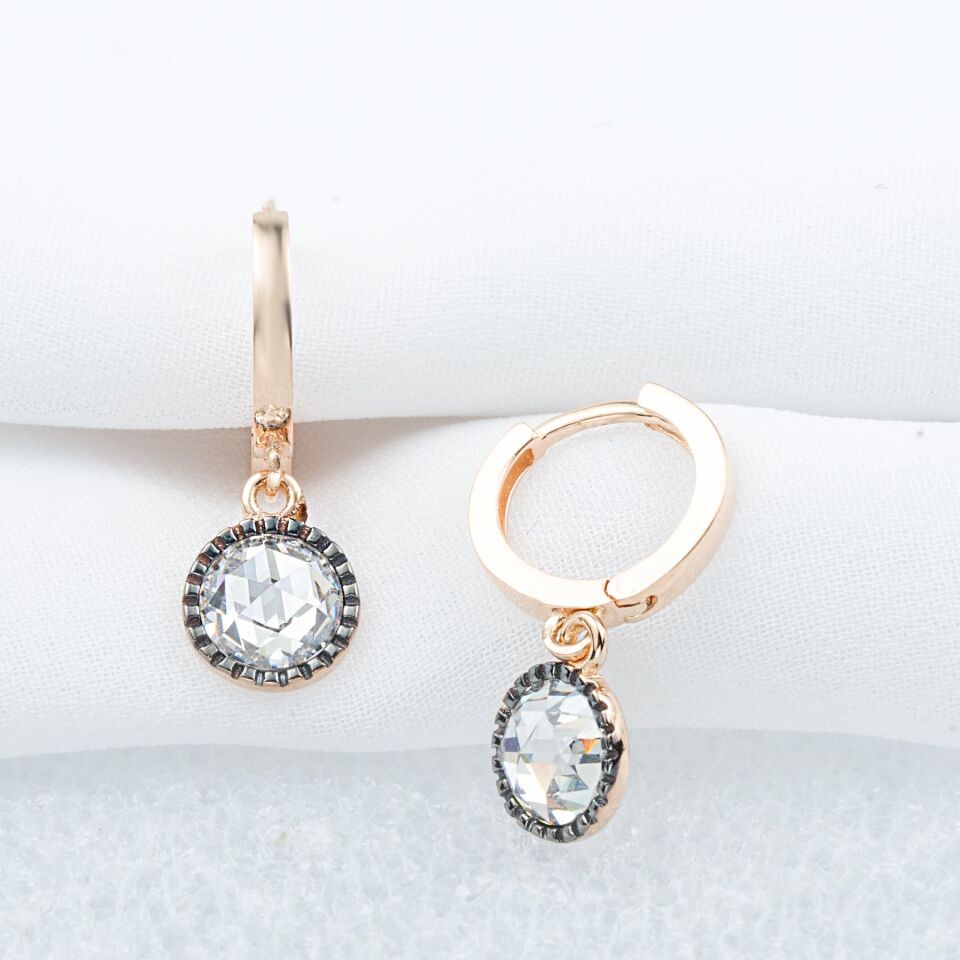 Elmas Montürlü 14 Ayar Altın Küpe