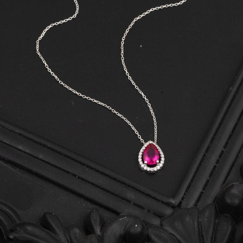 14 Ayar 0,90 ct. Yakut 0,10 ct Pırlanta Kolye