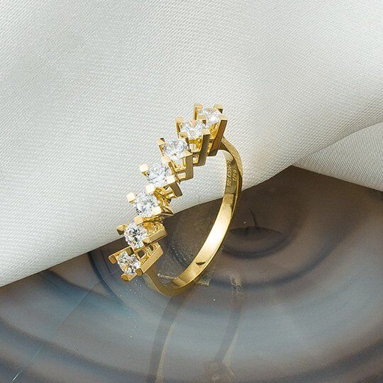 Favori Gold 7 Taş 14 Ayar Altın Yüzük