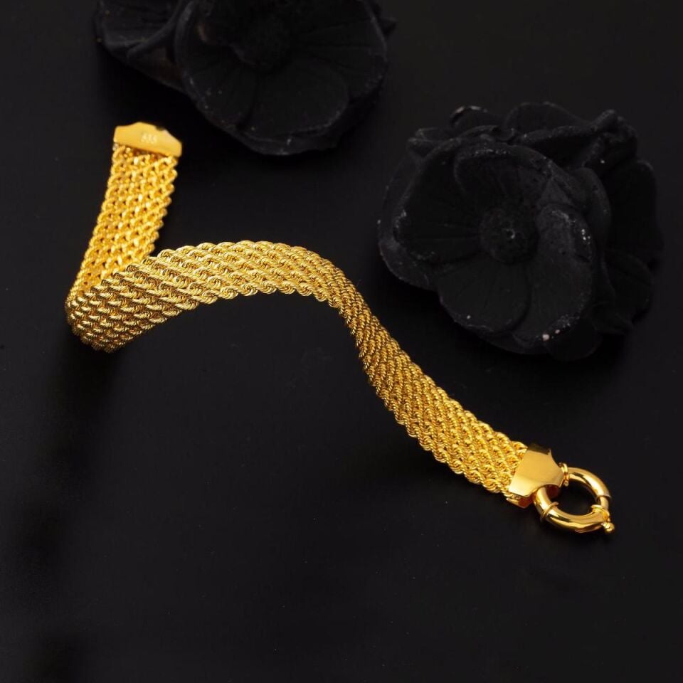 Geniş Hasır Örgü Altın Bileklik