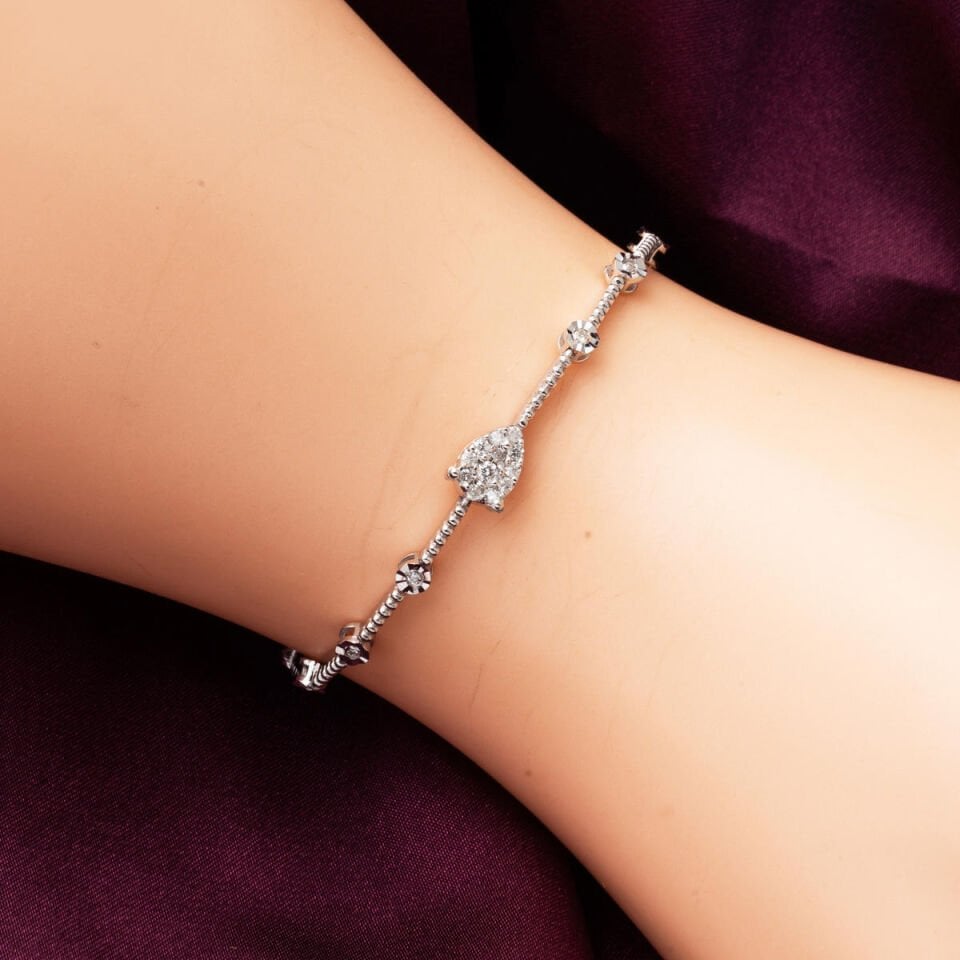 1,10 Karat Damla Pırlanta Takı Seti