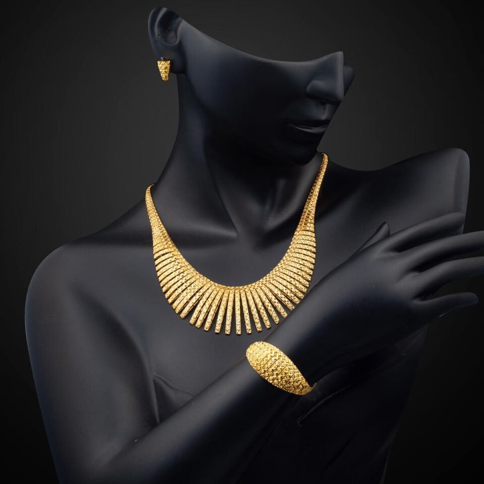 Aurapatra Işıltılı 14 Ayar Altın Takı Seti