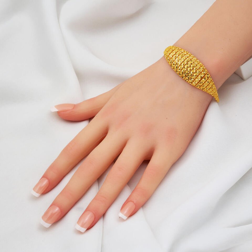 Aurapatra Işıltılı 14 Ayar Altın Takı Seti