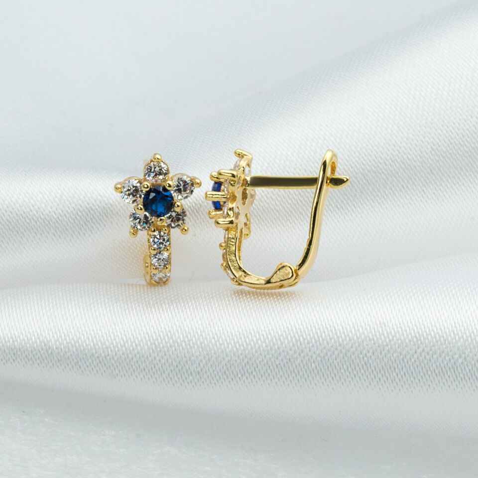 Lacivert Taşlı Çiçek Altın Çocuk Küpesi